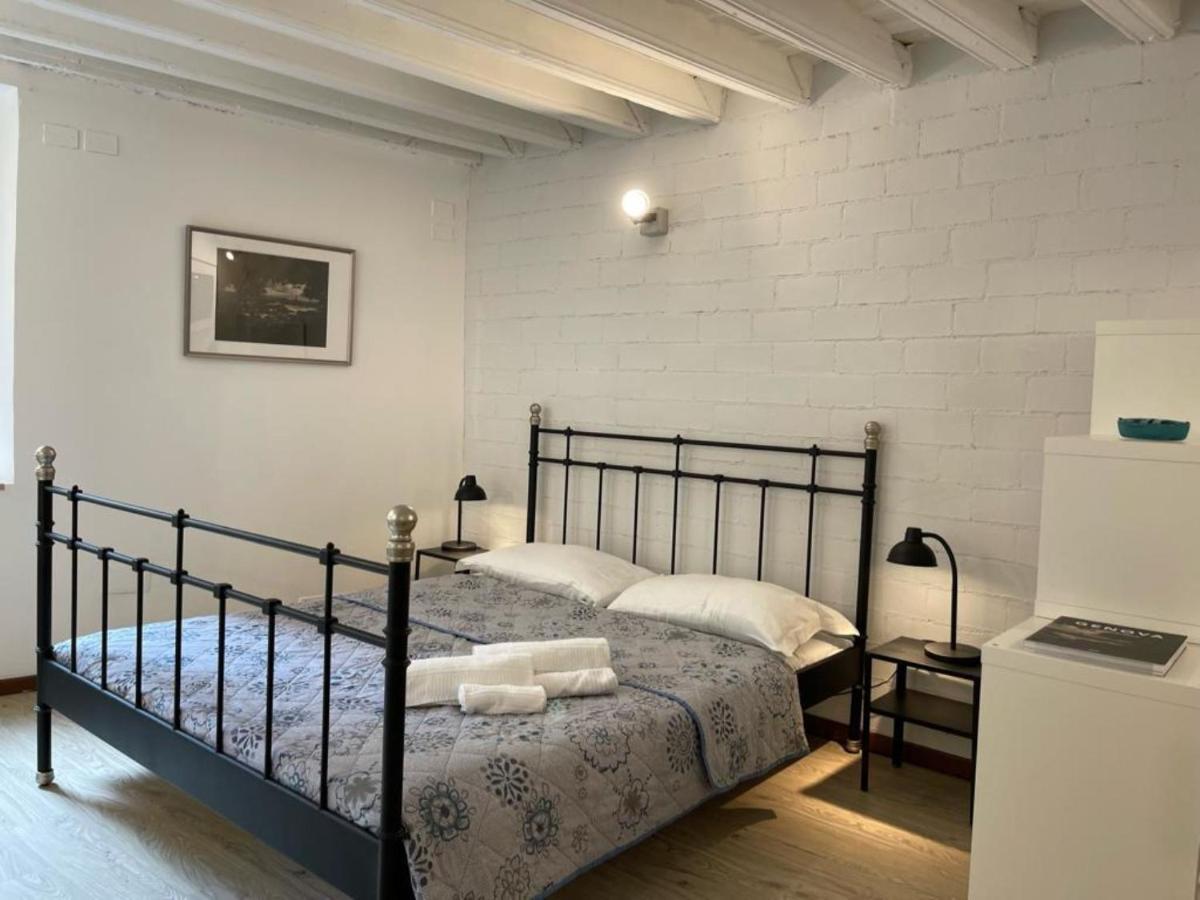 Ferienwohnung Travi E Grigio Studio Maddalena - Genovainrelax Exterior foto
